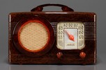 Swirled Tortoise Catalin Motorola ’Circle-Grill’ 50X Radio